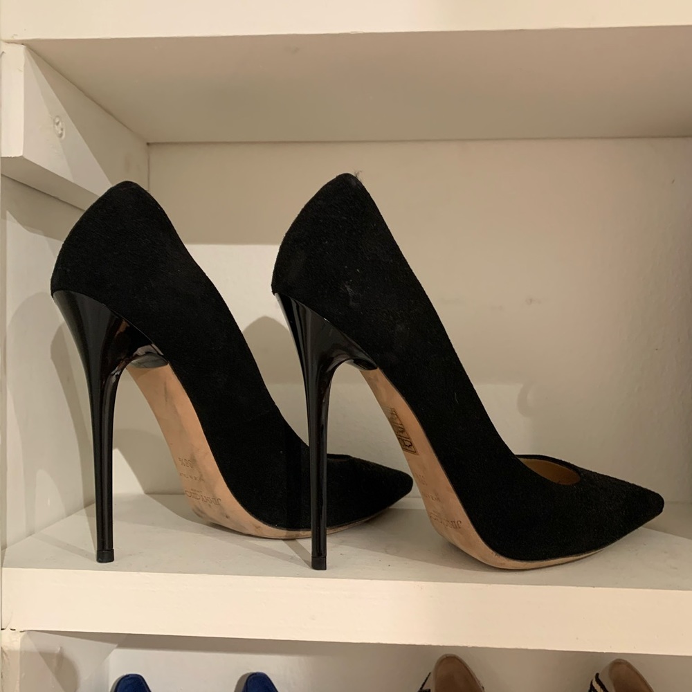 Heels - Picture 4 of 5